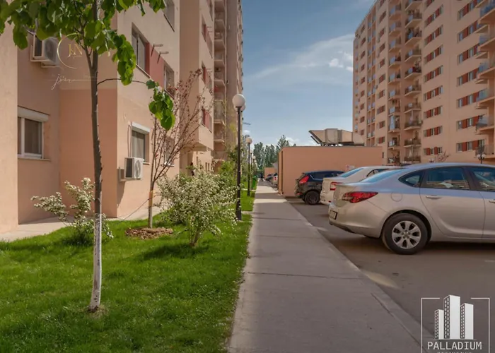 Jsn House - Private Parking & Premium Services Bucureşti